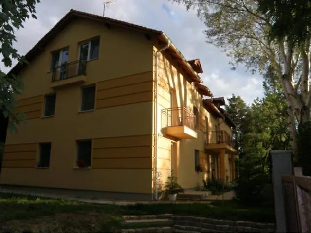 Anker 3* Balatonszarszo